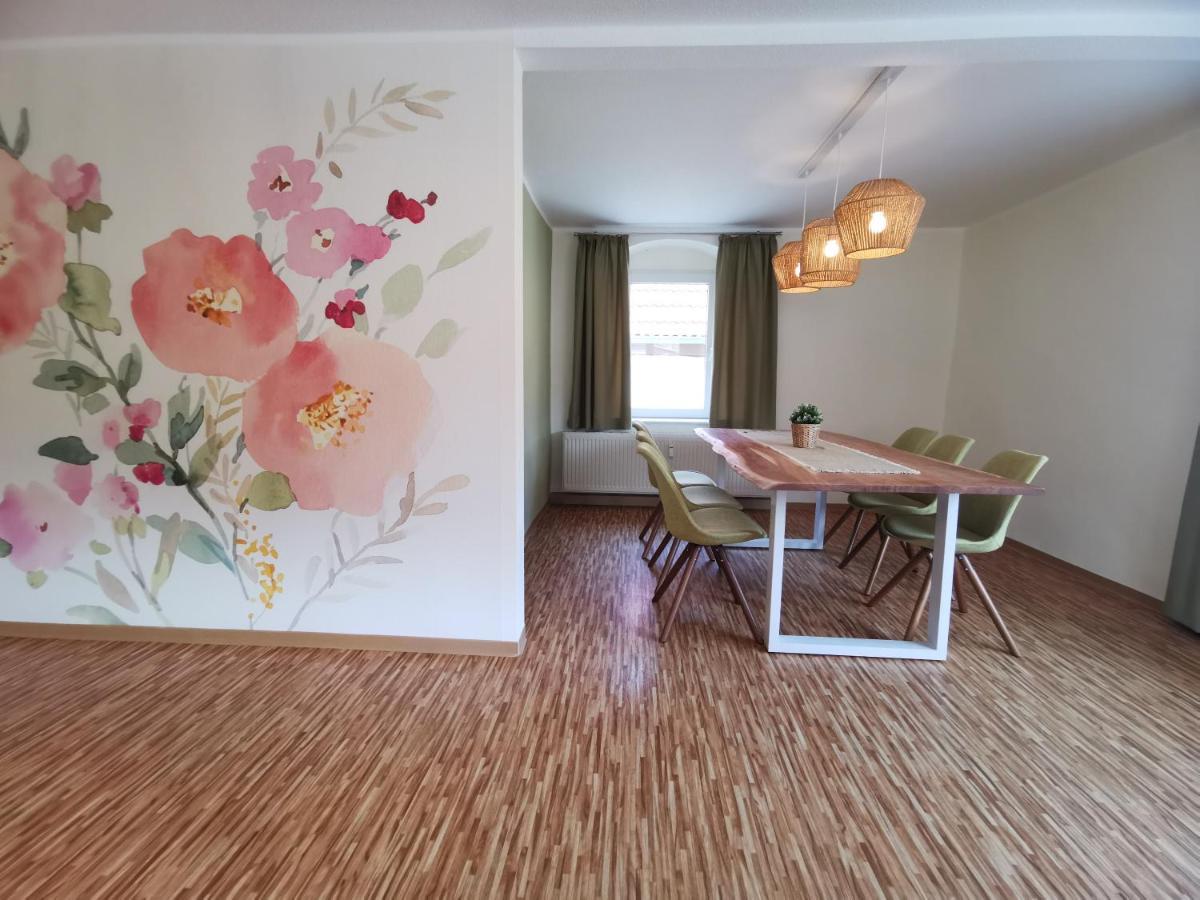 Ferienhof Graefe - 3-Seiten Hof Mit Grossem Garten, Pool & Sauna Meißen Zewnętrze zdjęcie